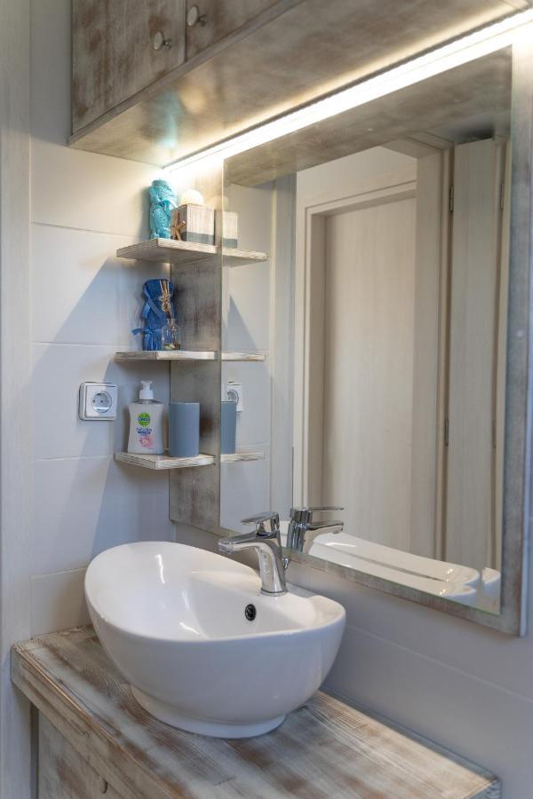 Mavrovouni Apartment Finikounta Eksteriør billede