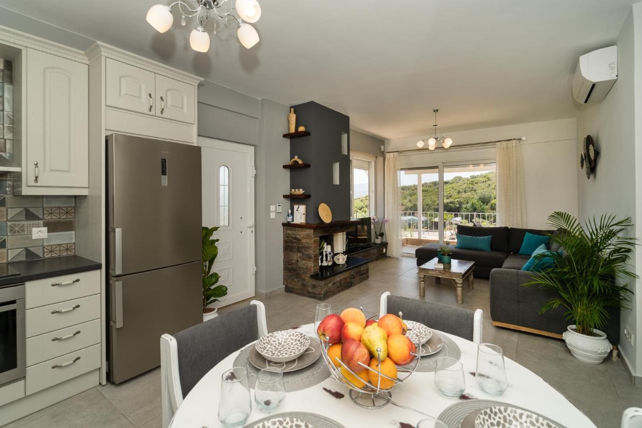 Mavrovouni Apartment Finikounta Eksteriør billede
